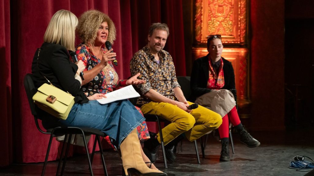 Peller Mariann, Soma Mamagésa, Való Gábor, Mandula Lujza | Fotós: Szilágyi Lenke