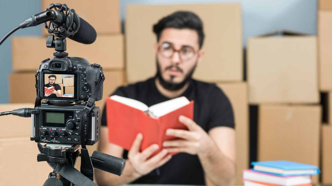 Hogyan változtatta meg a TikTok a könyvolvasási szokásainkat?
