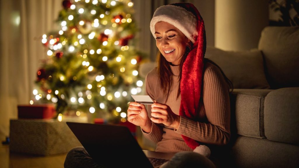 karácsony, karácsonyi FOMO, karácsonyi vásárlás, online vásárlás,