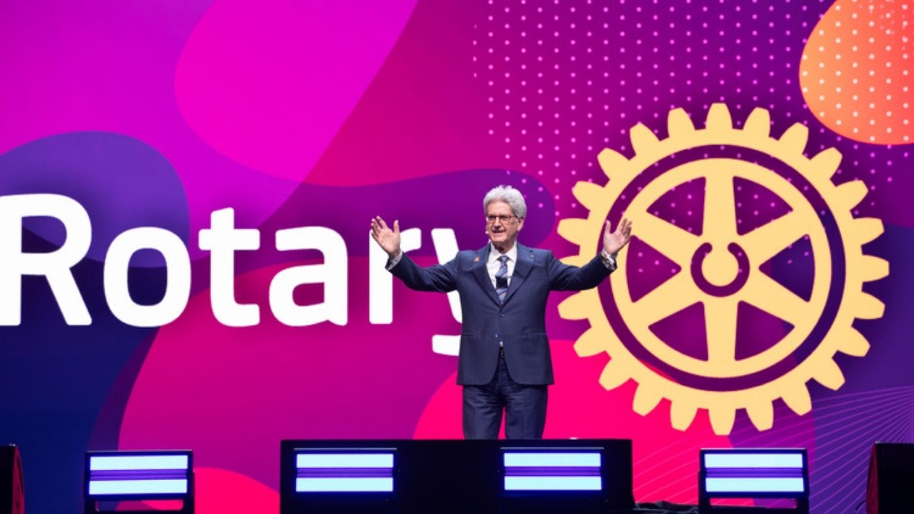 100 év barátság, szolgálat és világmegváltó mosolyok – Mitől olyan különleges a Rotary?
