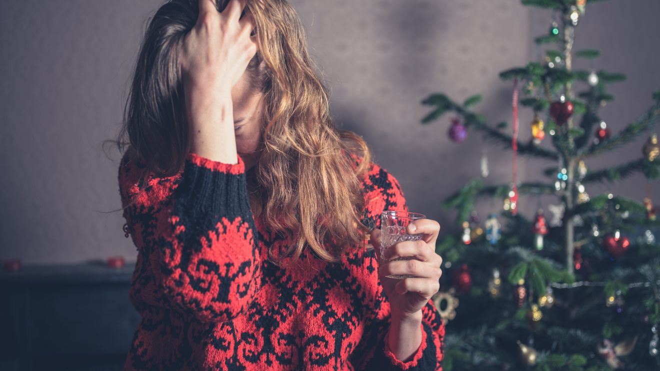 „Ne rontsd el az ünnepet, biztos csak sokat ivott” – valójában nem az alkohol és az ünnep okozza a bántalmazást