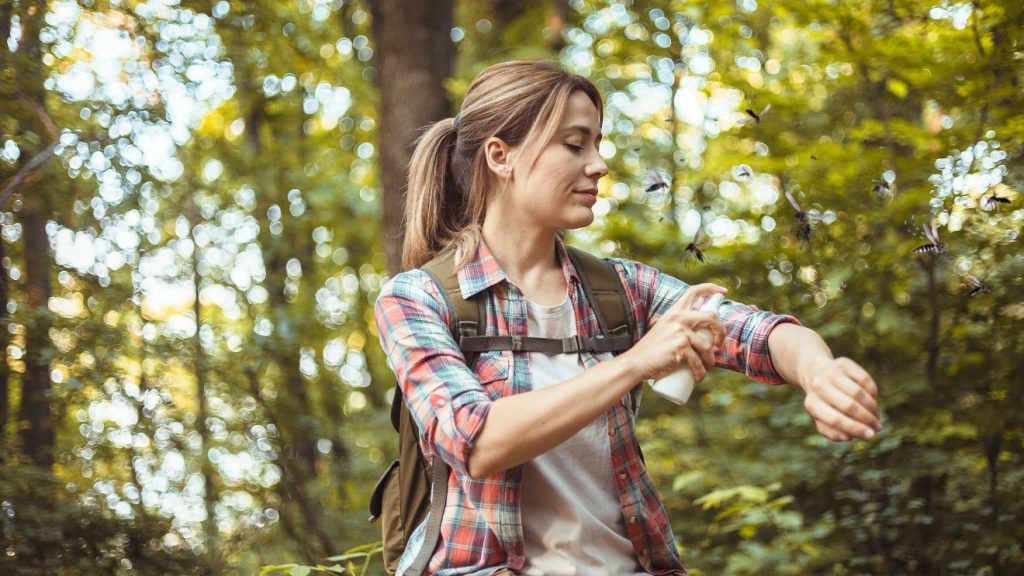 szúnyogcsípés, nyári bajok, bőrvédelem, szúnyogcsípés ellen, szúnyogok elűzése