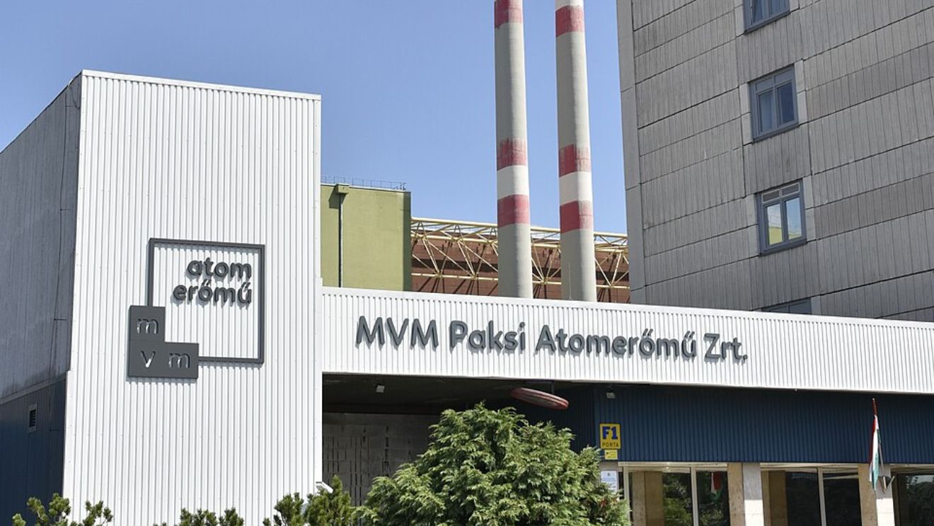 Leállt a paksi atomerőmű – Kapitány István szerint nem jelent veszélyhelyzetet