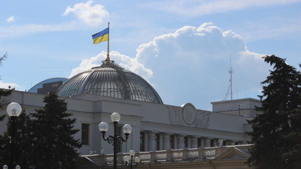 ukrán parlement, kisebbségi törvény, oktatás