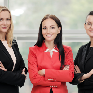 női vezetők aránya, vállalkozó nők, női CEO Magyarország, női vezetők statisztika, vállalkozás nőknek