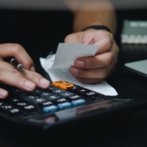 2026. Szeptembertől a kézi nyugtákról is adatot kap a NAV – ez az őstermelőket is érinti. Mit jelent ez a kisgazdaságoknak?