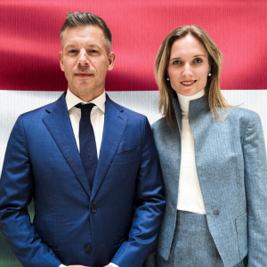 Magyar Péter, Sümeghy Claudia, bizalom