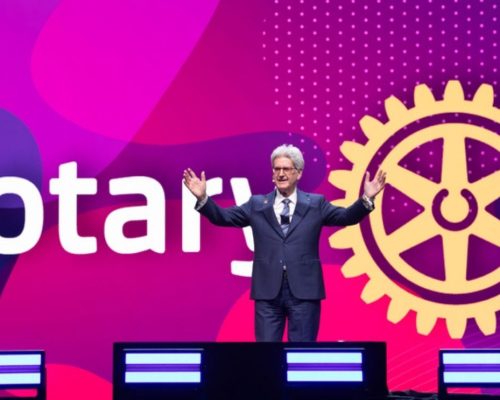 Rotary Club, diákcsere, jótékonyság, centenárium