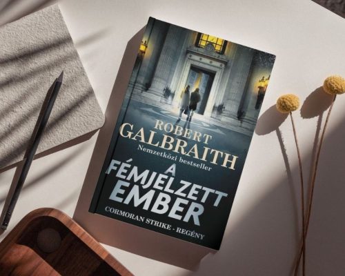 fémjelzett ember, kritika
