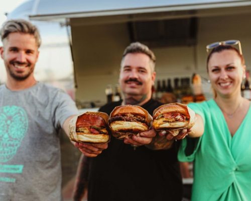 Bitang Burger, év hamburgerezője,