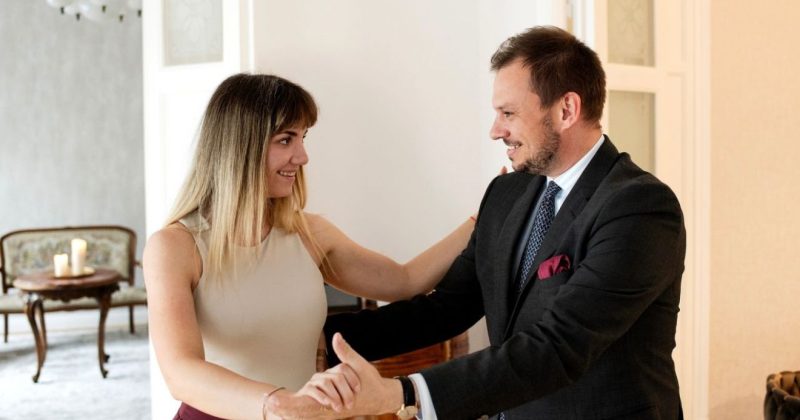 Tánc Szalon, párkapcsolati unalom